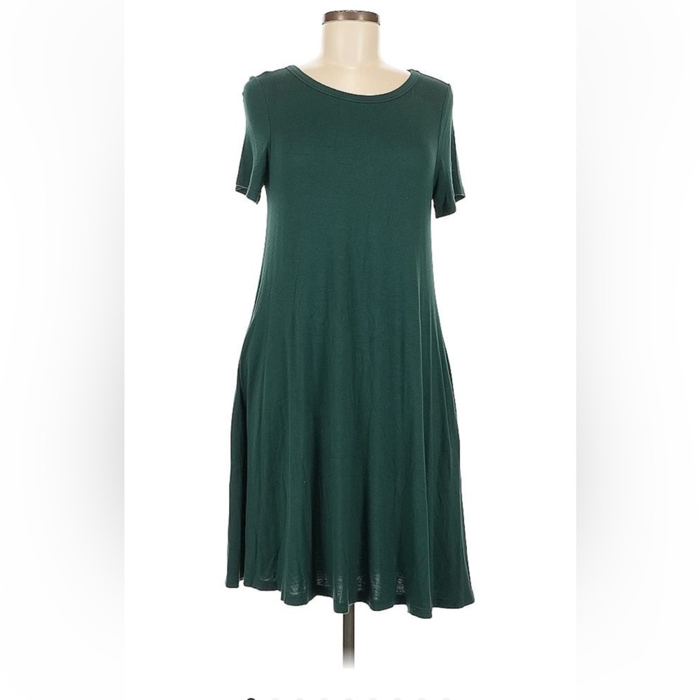 Elegant Green Midi Dress